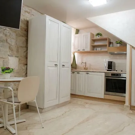 Luxury View Marjan Pensjonat