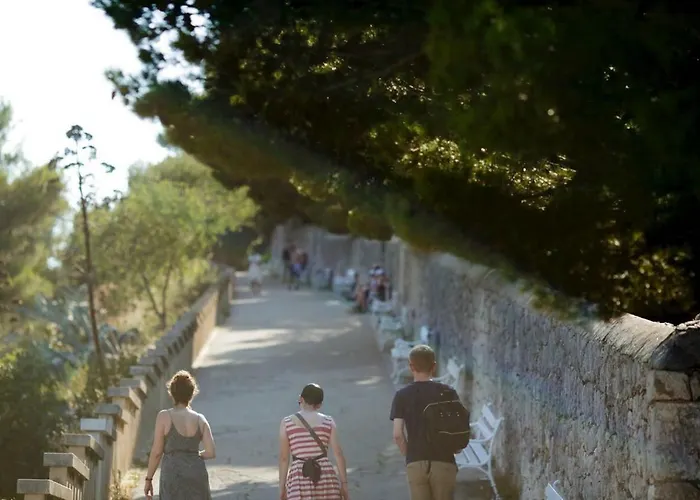 Luxury View Marjan Guest house 4*