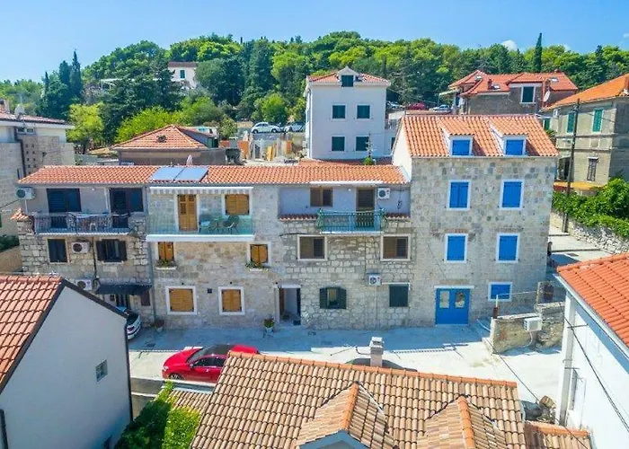 Luxury View Marjan Guest house