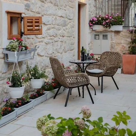 Luxury View Marjan Guest house 4*