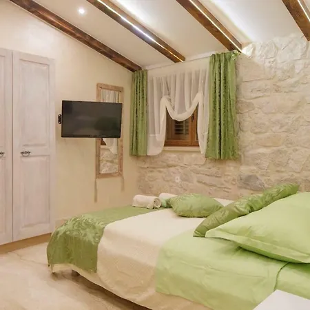 Luxury View Marjan 4* Split