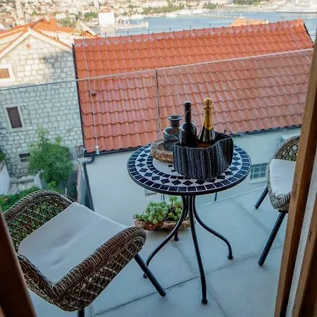 Luxury View Marjan Affittacamere